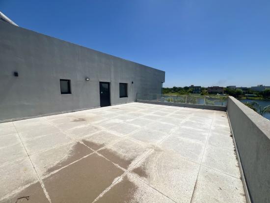 Casa en Venta - Puertos del Lago, Vistas
