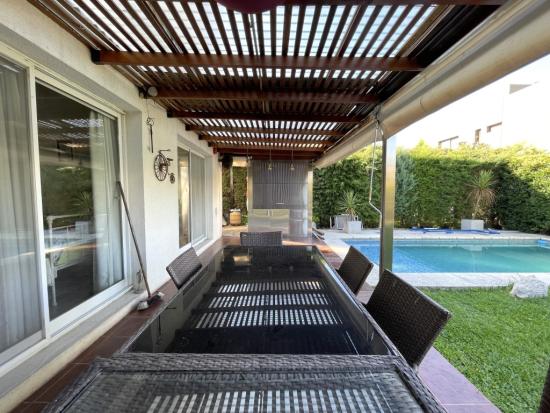 Casa en La Cañada - Los Robles