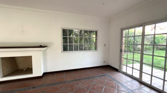 Casa en Venta con Renta - La Delfina