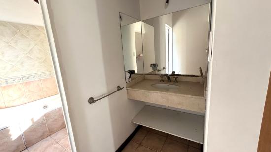 Casa en Venta con Renta - La Delfina