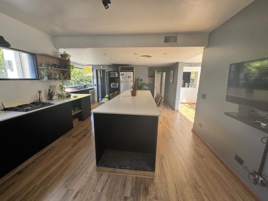 Moderna Casa en Boulevares