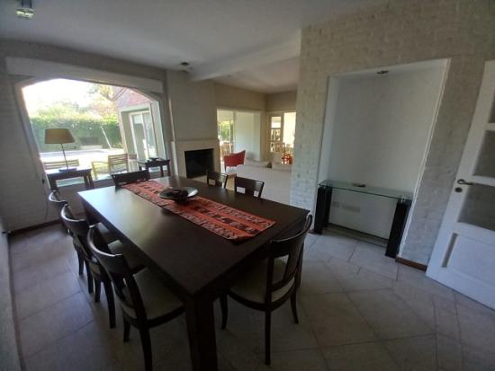 Venta de Hermosa Casa en La Delfina