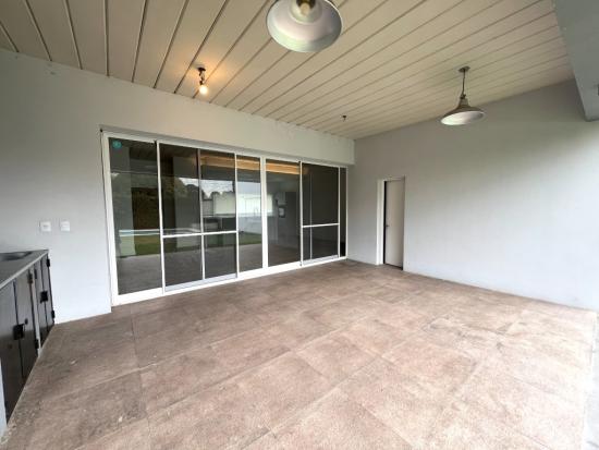 Moderna Casa A Estrenar en Mapuche C.C