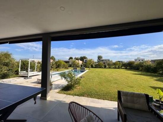Excelente Casa en Alquiler en Barrio El Naudir, Escobar