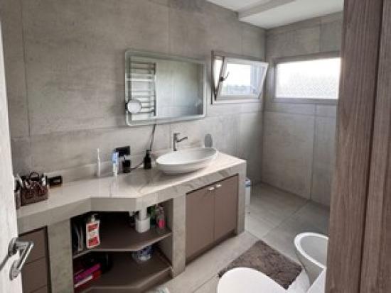 Excelente Casa en Alquiler en Barrio El Naudir, Escobar