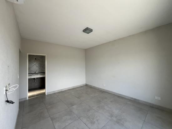 Venta Casa a Laguna en Cantón - Norte