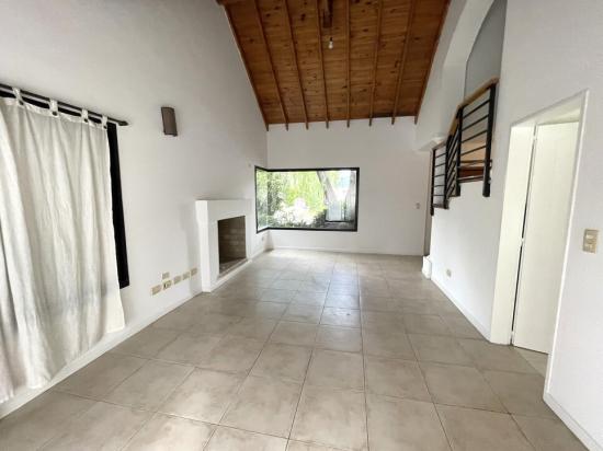 Venta con Renta - Barrio Cerrado La Pradera