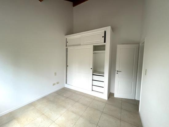 Venta con Renta - Barrio Cerrado La Pradera