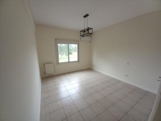 Hermoso Departamento - Farm Club