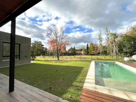 Moderna Casa en El Carmel
