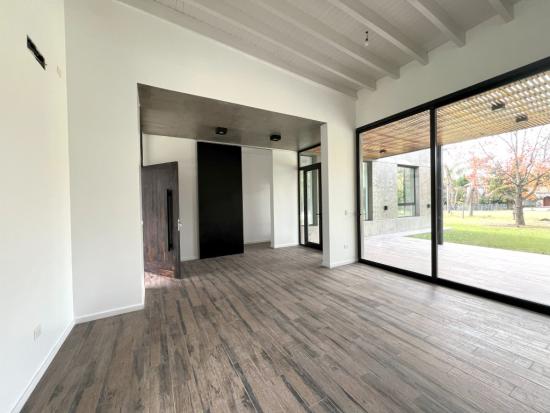 Moderna Casa en El Carmel