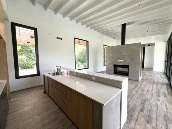 Moderna Casa en El Carmel