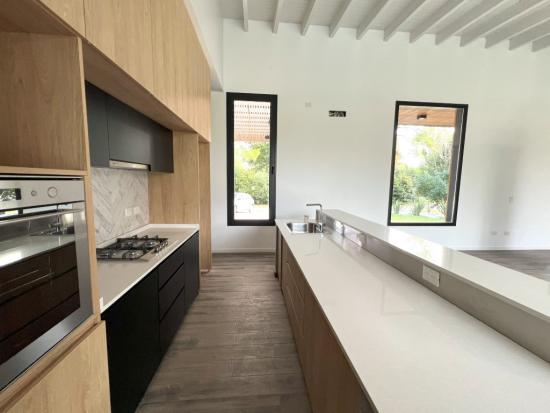 Moderna Casa en El Carmel