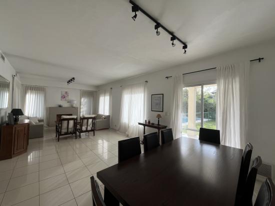 Casa en Alquiler Amoblado - La Delfina