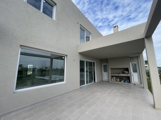 Casa a Estrenar A la Laguna en Puertos - Costas