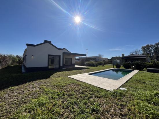 Casa a la Venta en Santa Clara - Manzanares, Pilar
