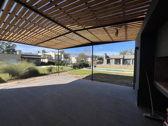 Casa a la Venta en Santa Clara - Manzanares, Pilar