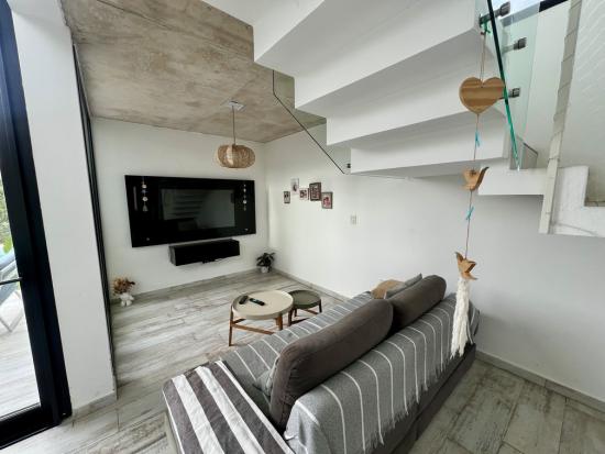 Casa en Alquiler en Ceibos - Puertos