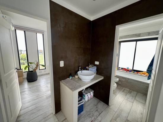 Casa en Alquiler en Ceibos - Puertos