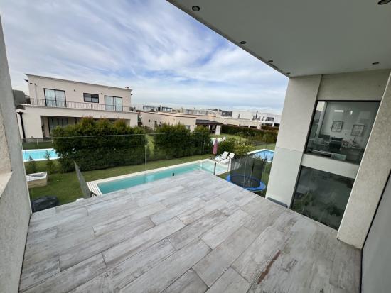 Casa en Alquiler en Ceibos - Puertos