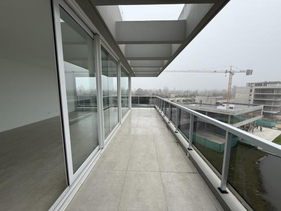 Penthouse en Alquiler - Luciérnagas Pilar