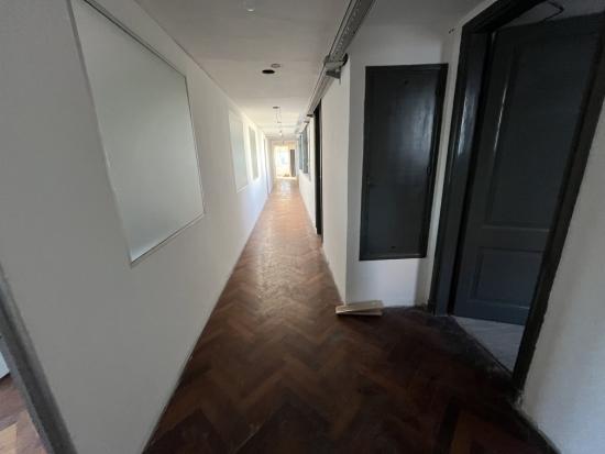 Luminosa Oficina tipo Loft en San Telmo - CABA