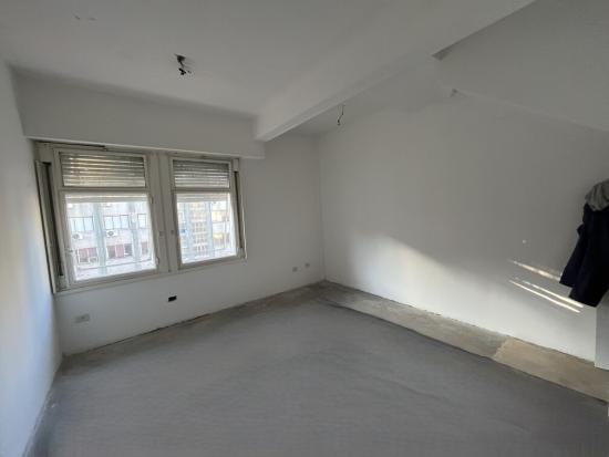 Luminosa Oficina tipo Loft en San Telmo - CABA