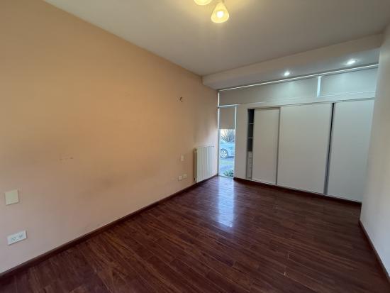 Alquiler Casa en Haras - Barrio Eucaliptos