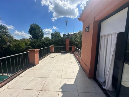 Muy linda Casa en La Lomada