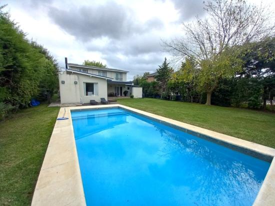 Muy Linda Casa en La Delfina