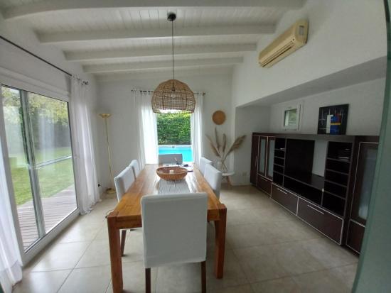 Muy Linda Casa en La Delfina