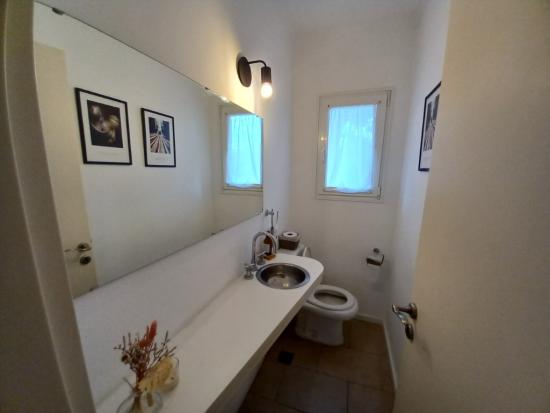 Muy Linda Casa en La Delfina