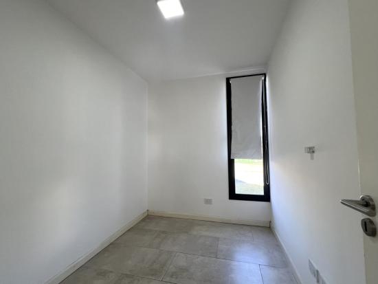 Venta con Renta - Las Tipas