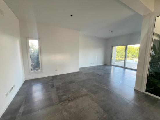 Alucinante Casa Moderna en Ayres Plaza