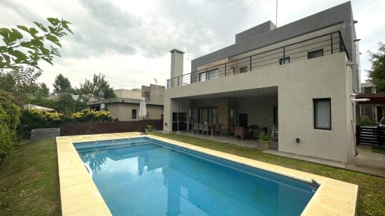 Casa en Venta - Los Tilos