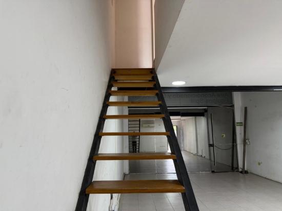 Venta de Oficina - Colectora Ramal Pilar en Complejo