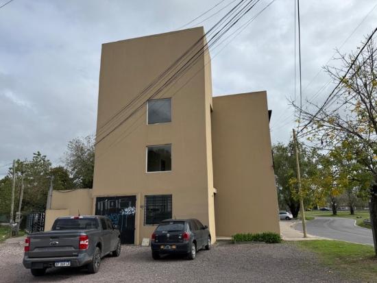 Venta de Oficina - Colectora Ramal Pilar en Complejo