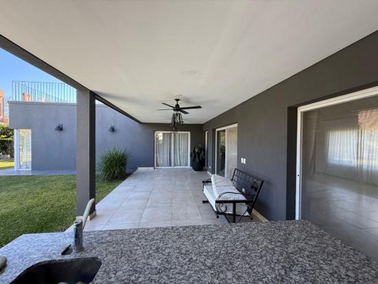 Casa en Venta - Los Tacos II
