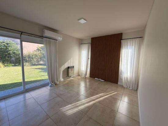 Casa en Venta - Los Tacos II