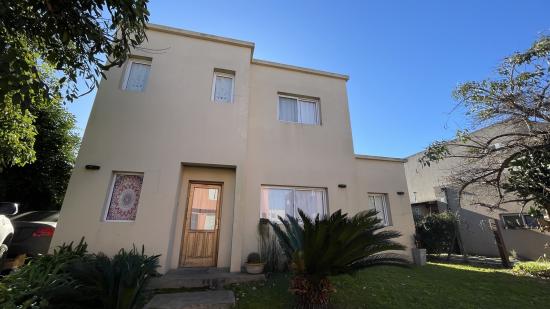 Casa en Venta - El Hornero