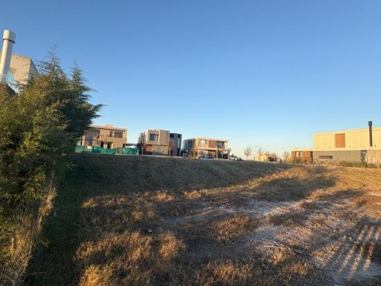 Lote a la Laguna en Puertos - Costas