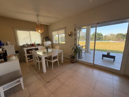 Muy Linda Casa en Haras - El Refugio