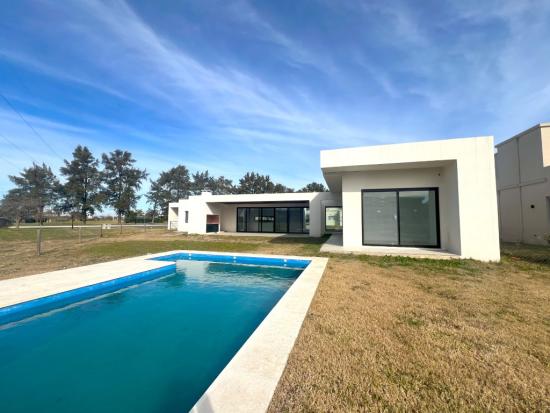 A Estrenar Casa en Altos de Campo Grande