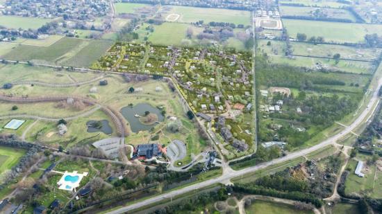 Excelente lote en Pueblo Cardano, zona de polo.
