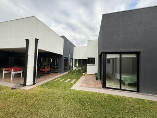 Casa en Alquiler - Haras del Sol