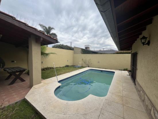 Casa en Venta - Pilar 