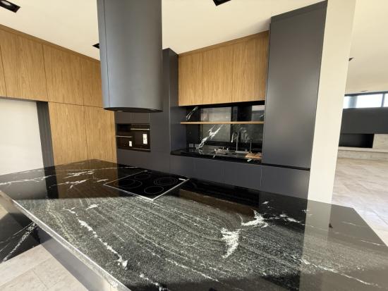 Moderna Casa en El Candil