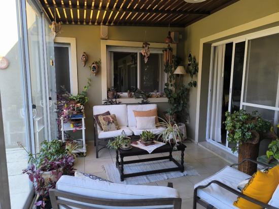 Hermosa casa en venta de una planta en La Montura