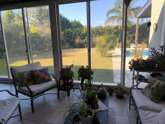 Hermosa casa en venta de una planta en La Montura
