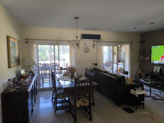 Hermosa casa en venta de una planta en La Montura